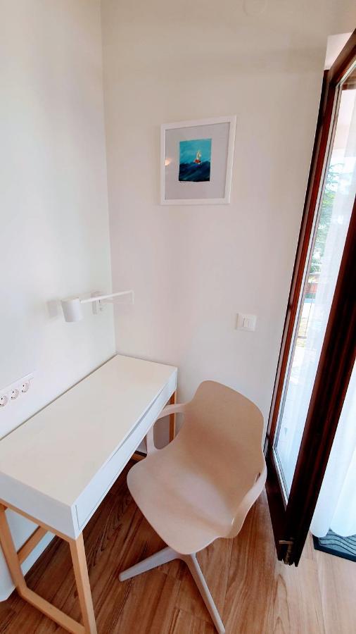 Luxury Apartment - Few Minutes From The Sea Πόρετς Εξωτερικό φωτογραφία