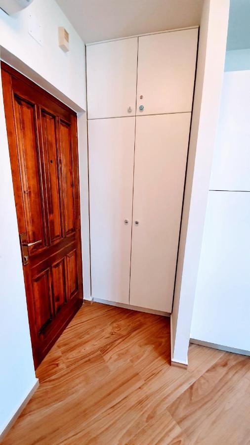 Luxury Apartment - Few Minutes From The Sea Πόρετς Εξωτερικό φωτογραφία