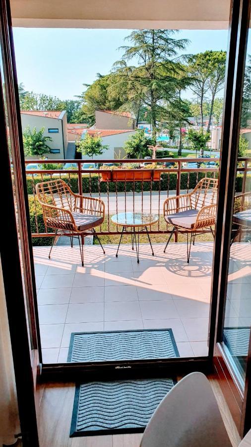 Luxury Apartment - Few Minutes From The Sea Πόρετς Εξωτερικό φωτογραφία
